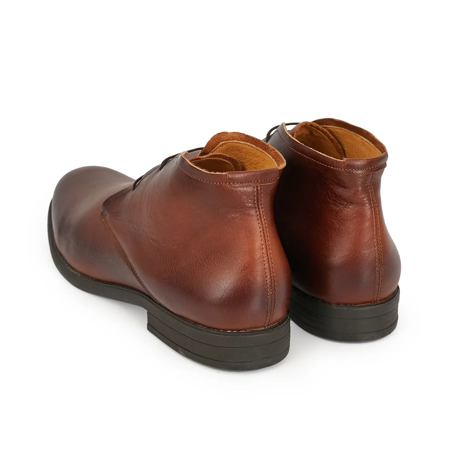 BOTA KERPEN MARRON