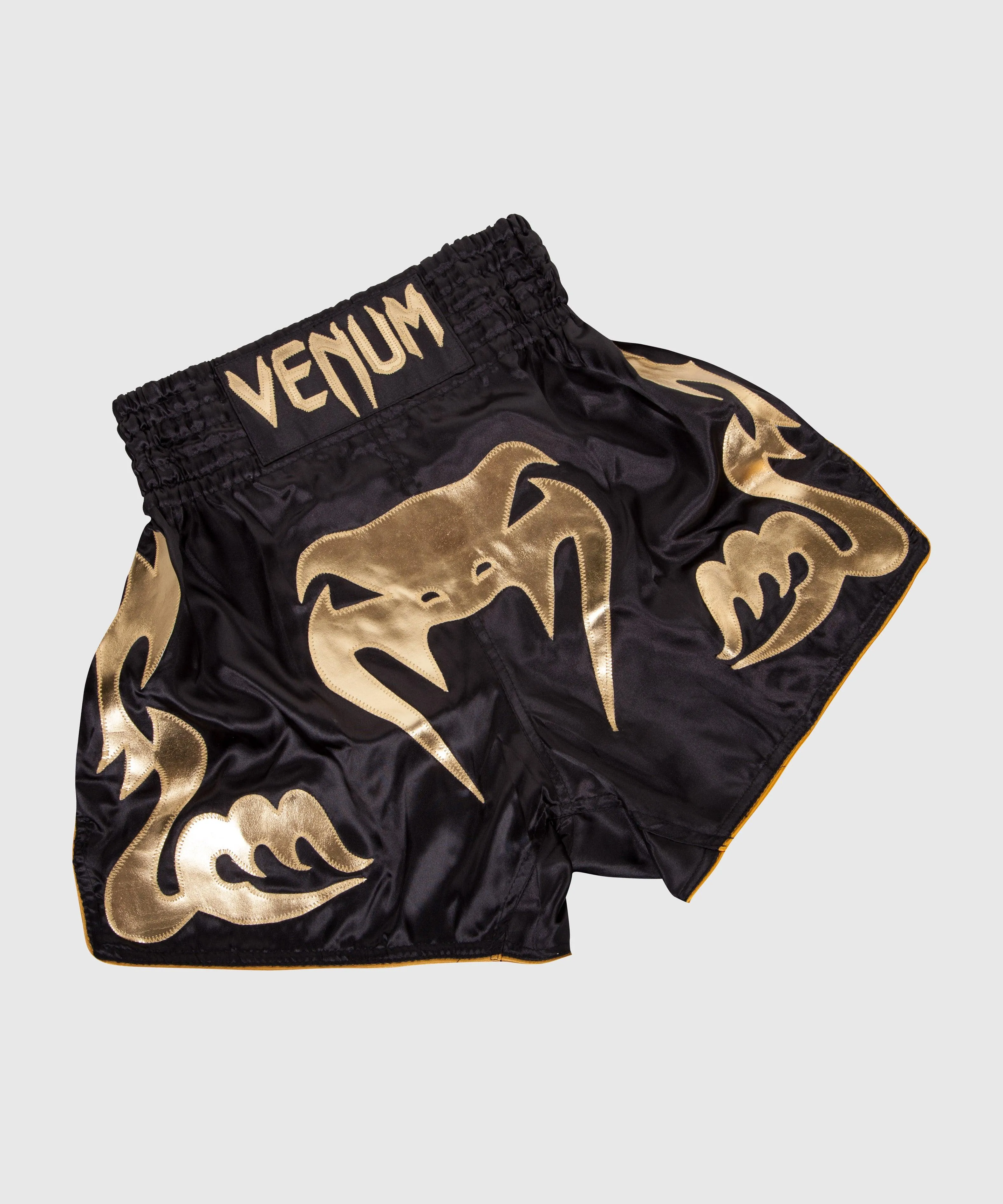 Pantalón de Muay Thai Venum Bangkok Inferno - Negro/Oro